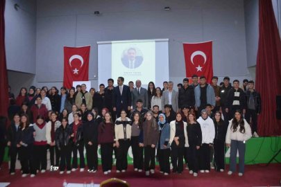 Bulanık’tan MSB’ye uzanan başarı hikâyesi: Daire Başkanı Hakan Yaşar öğrencilerle buluştu
