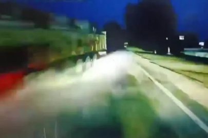 Şırnak’ta otobüsle tırın çarpıştığı kaza anı görüntüleri ortaya çıktı
