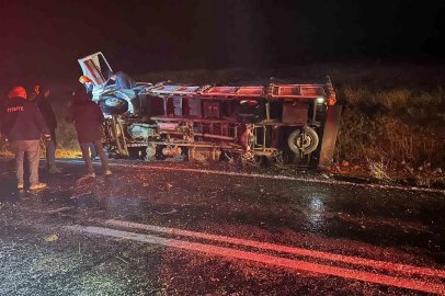 Sivas’ta patates yüklü kamyon devrildi: 1’i ağır 3 yaralı
