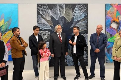 SANKO sanat galerisinde "Sonsuzluk Ağları" temalı resim sergisi

