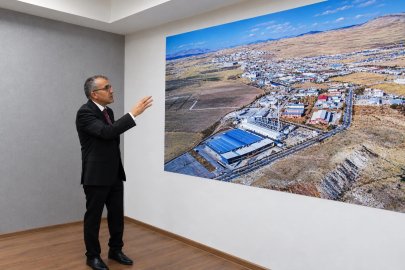 Van OSB Başkanı Memet Aslan: "Kapıköy’deki tır geçişi, Van sanayisi ve ihracatı için yeni bir dönem başlatacak"
