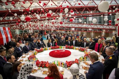 Erzincan’da Cumhuriyet’in 103. yılı resepsiyonla kutlandı
