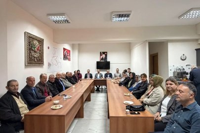 AK Parti Bilecik teşkilatı 5 ilçede sahaya yönelik çalışmaları masaya yatırdı
