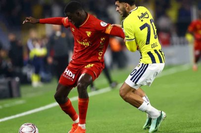 Trendyol Süper Lig: Fenerbahçe: 0 - Göztepe: 0 (Maç devam ediyor)
