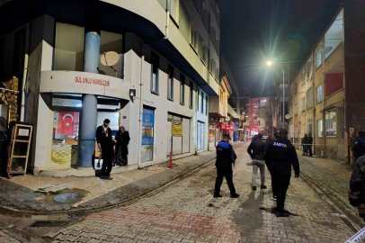 Afyonkarahisar’da 4 katlı bina tedbir amacıyla boşaltıldı
