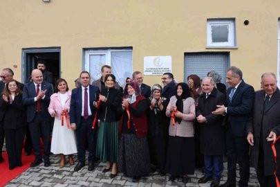 Kars’ta kadın girişimcilerin üretim gücünü artıracak yeni hizmet binası açıldı
