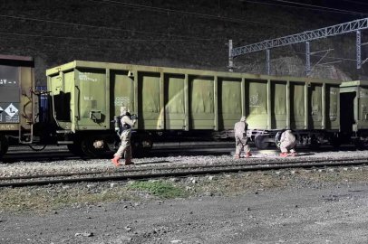 Yük treninde kimyasal sızıntı alarmı
