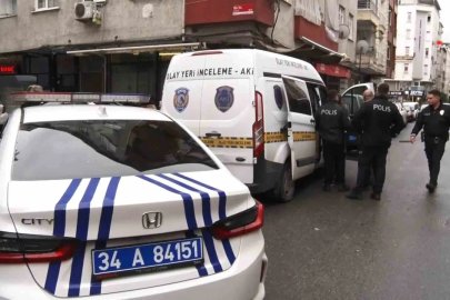 Zeytinburnu’nda esnaf ile haraç şüphelisi arasında silahlı kovalamaca
