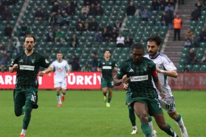 Trendyol Süper Lig: Kocaelispor: 0 - Çaykur Rizespor: 0 (Maç sonucu)
