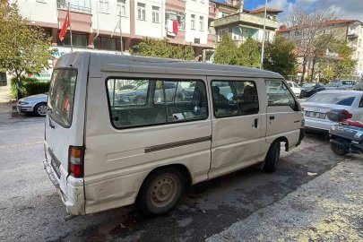 Karaman’da yaya geçidinde panelvan aracın çarptığı kadın yaralandı

